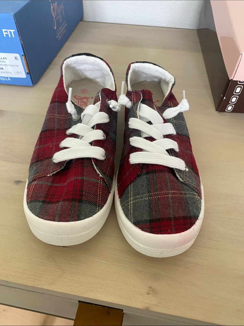 Jellypop Red and Gray Plaid Casual Sneakers